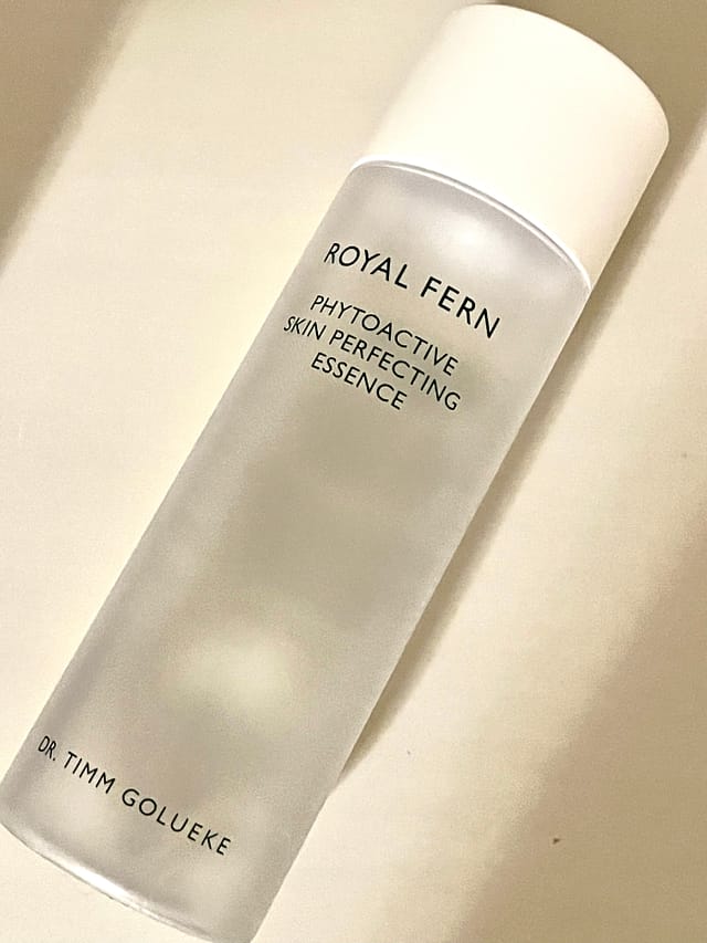 royal fern phtyoactive skin perfecting essence